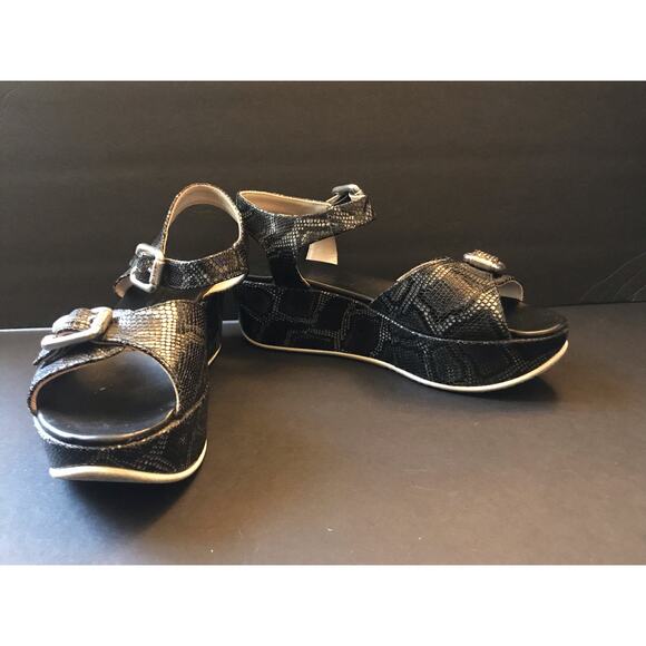 Attilio Giusti Leombruni Black Snake Skin Leather Platform Sandals Size 38.5 - Picture 11 of 12